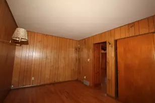 29308 Durand Ave, Burlington, WI 53105 - Photo 6