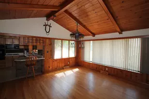 29308 Durand Ave, Burlington, WI 53105 - Photo 4