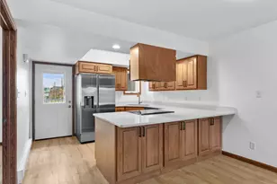 1609 16th St, Two Rivers, WI 54241 - Photo 4