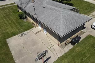 9625 Mount Pleasant Ave, Sturtevant, WI 53177 - Photo 14
