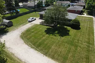 9625 Mt Pleasant Ave, Sturtevant, WI 53177 - Photo 2