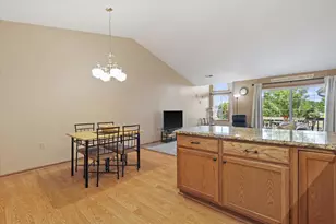 1301 College Ave, South Milwaukee, WI 53172 - Photo 8