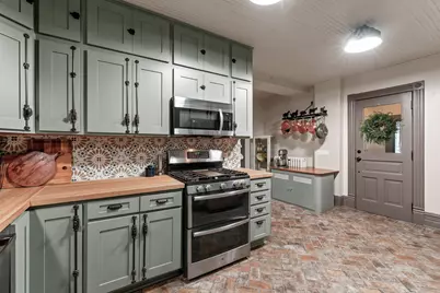520 W Wisconsin Ave, Oconomowoc, WI 53066 - Photo 12