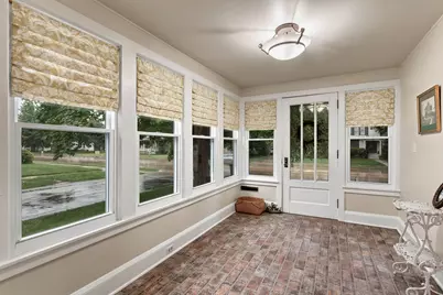 520 W Wisconsin Ave, Oconomowoc, WI 53066 - Photo 8