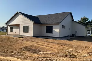 1309 Academy Dr, Holmen, WI 54636 - Photo 20