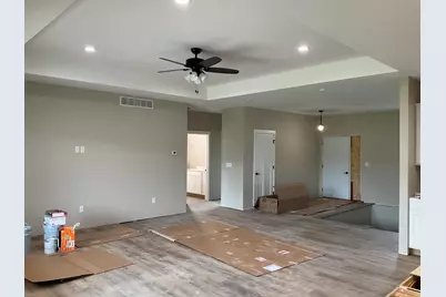 1309  Academy Dr, Holmen, WI 54636 - Photo 6