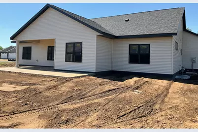 1309  Academy Dr, Holmen, WI 54636 - Photo 4