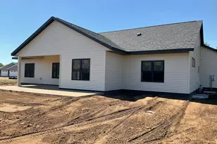 1309 Academy Dr, Holmen, WI 54636 - Photo 4