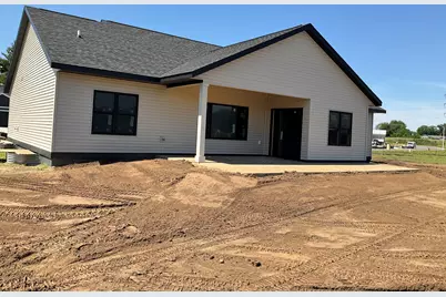 1309  Academy Dr, Holmen, WI 54636 - Photo 26