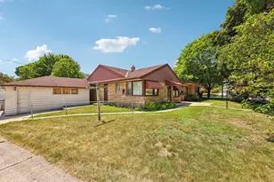 4164 N 85th St, Milwaukee, WI 53222 - Photo 6