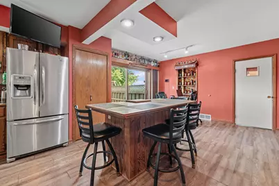 4477  Poberezny Rd, Oshkosh, WI 54902 - Photo 8