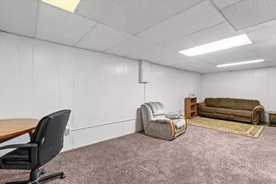 9143 N 70th St, Milwaukee, WI 53223 - Photo 26