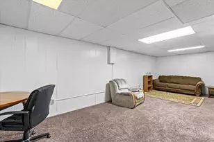 9143 N 70th St, Milwaukee, WI 53223 - Photo 26