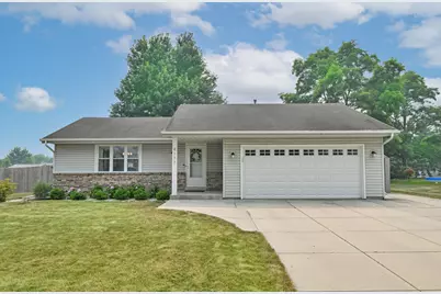 4177 W Amberidge Dr, Franklin, WI 53132 - Photo 1