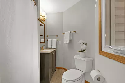 4177 W Amberidge Dr, Franklin, WI 53132 - Photo 22