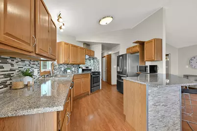4177 W Amberidge Dr, Franklin, WI 53132 - Photo 16