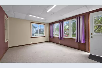 46  8th St, Fond du Lac, WI 54935 - Photo 2