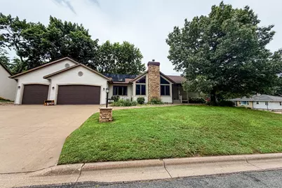 1053  Canary Ln, Onalaska, WI 54650 - Photo 1