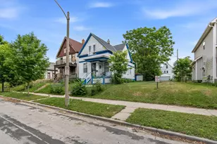 2848 N 19th St., Milwaukee, WI 53206 - Photo 2