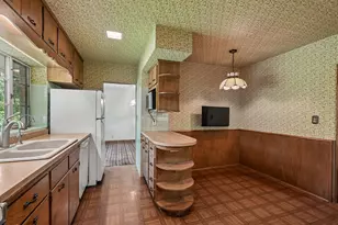 S23W23085 E Broadway, Waukesha, WI 53186 - Photo 14