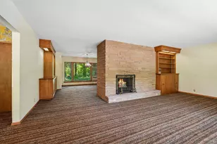 S23W23085 E Broadway, Waukesha, WI 53186 - Photo 4