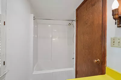 S23W23085 E Broadway -, Waukesha, WI 53186 - Photo 32
