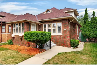3056 N 55th St, Milwaukee, WI 53210 - Photo 2