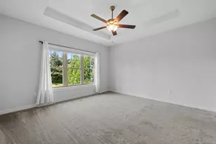 16791 W Wynfield Ct, New Berlin, WI 53151 - Photo 10