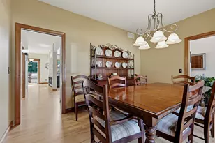 1606 S Carver Ln, Appleton, WI 54914 - Photo 12