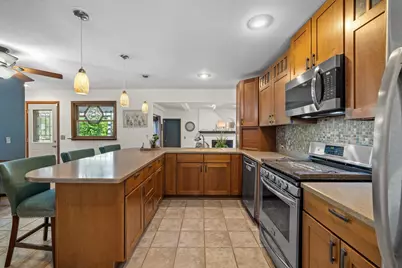 2119  Fireside Dr, Racine, WI 53402 - Photo 18