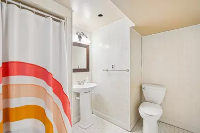 3940  Lasalle St, Racine, WI 53402 - Photo 20