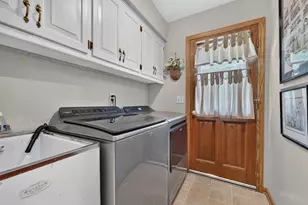 8419 110th Ave, Pleasant Prairie, WI 53158 - Photo 16