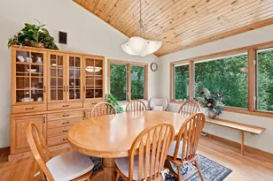 S23W26149 Canterbury Ln, Waukesha, WI 53188 - Photo 8
