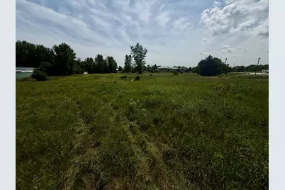 2530 W Waukau Ave, Oshkosh, WI 54904 - Photo 16