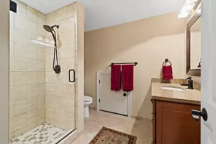 211 3rd Ave, Fontana, WI 53125 - Photo 34