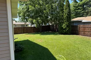 W1048 Geranium Rd, Bloomfield, WI 53128 - Photo 4