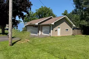W1048 Geranium Rd, Bloomfield, WI 53128 - Photo 1