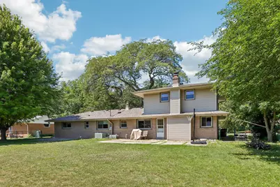 6964 N Braeburn Ln, Glendale, WI 53209 - Photo 66