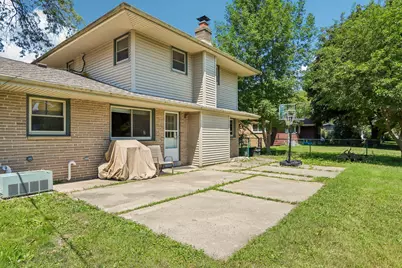 6964 N Braeburn Ln, Glendale, WI 53209 - Photo 64
