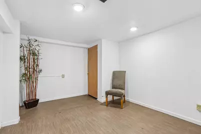 6964 N Braeburn Ln, Glendale, WI 53209 - Photo 50