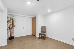 6964 N Braeburn Ln, Glendale, WI 53209 - Photo 50