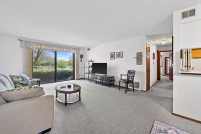 301  Park Hill Dr #A, Pewaukee, WI 53072 - Photo 2
