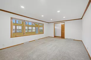 16730 Willow Ridge Ln, Brookfield, WI 53005 - Photo 10