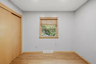 16730 Willow Ridge Ln, Brookfield, WI 53005 - Photo 18