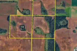 W184 County Rd CW, Ixonia, WI 53036 - Photo 56