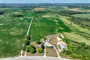 W184 County Rd CW, Ixonia, WI 53036 - Photo 66