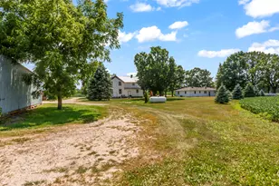W184 County Rd CW, Ixonia, WI 53036 - Photo 52