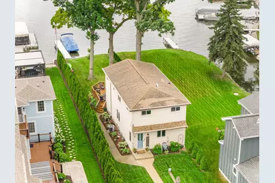 S70W18899  Gold Dr, Muskego, WI 53150 - Photo 2