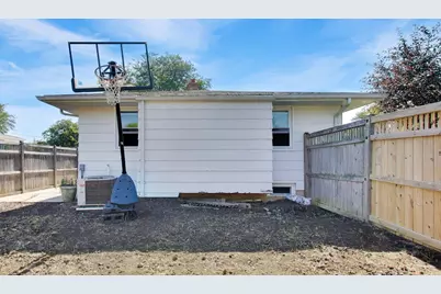 3520  88th St, Kenosha, WI 53142 - Photo 28