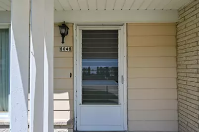 8048 N Greenview Ct, Brown Deer, WI 53223 - Photo 4